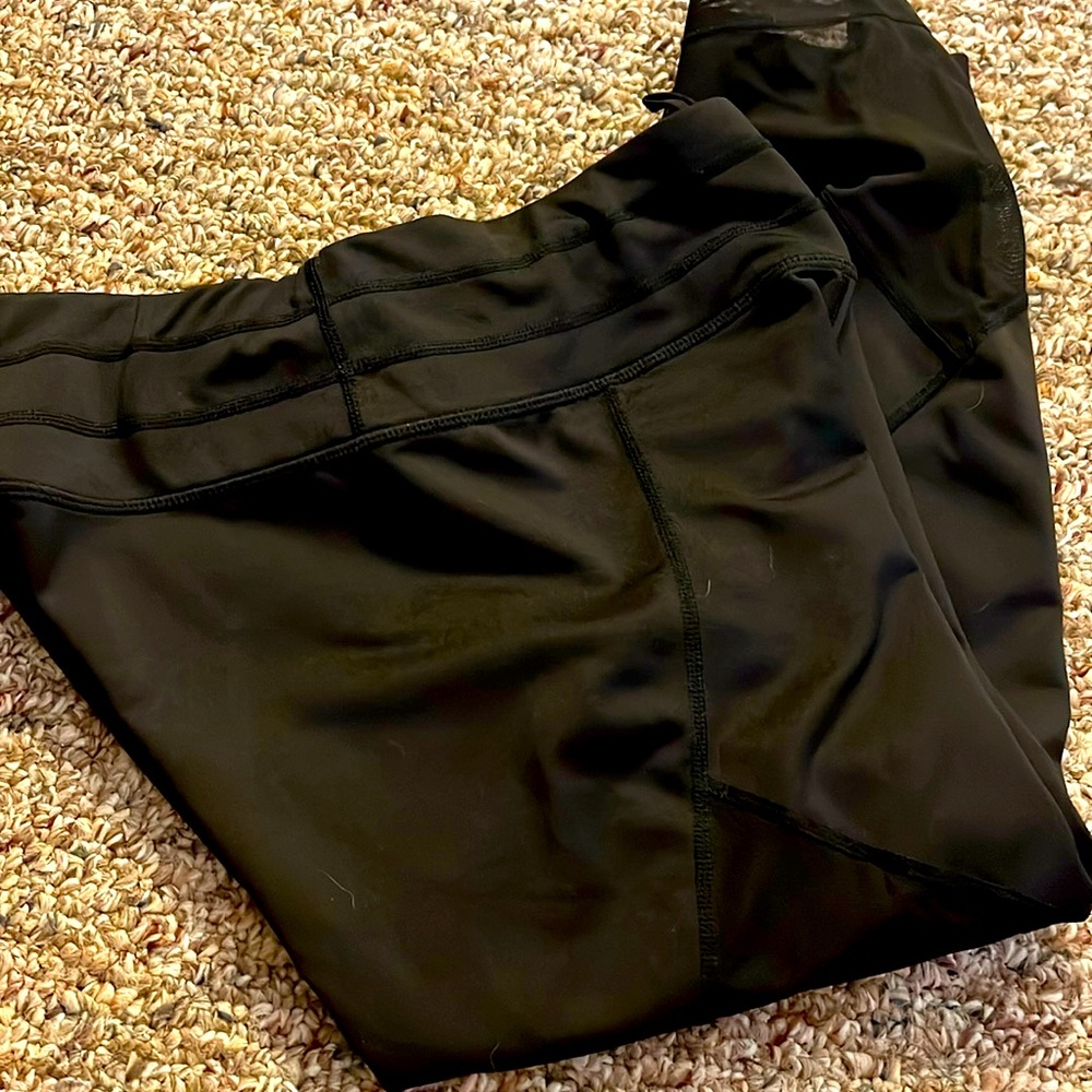 Athleta Capri Leggings